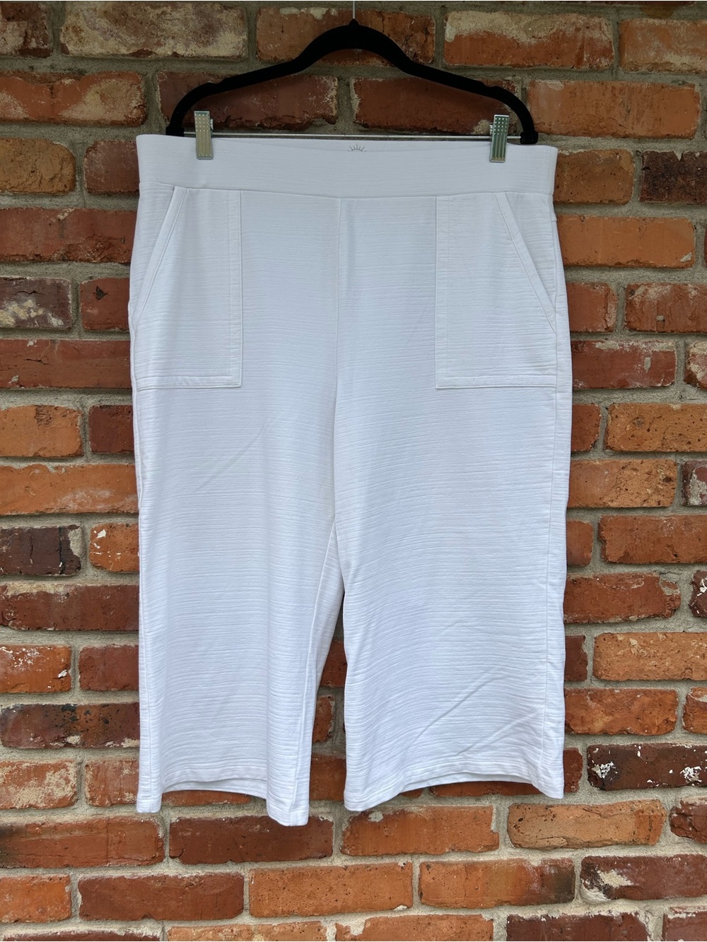T by Talbots White Knit Pull-On Cropped Pants UPF 50+ Pockets Cotton PXL
